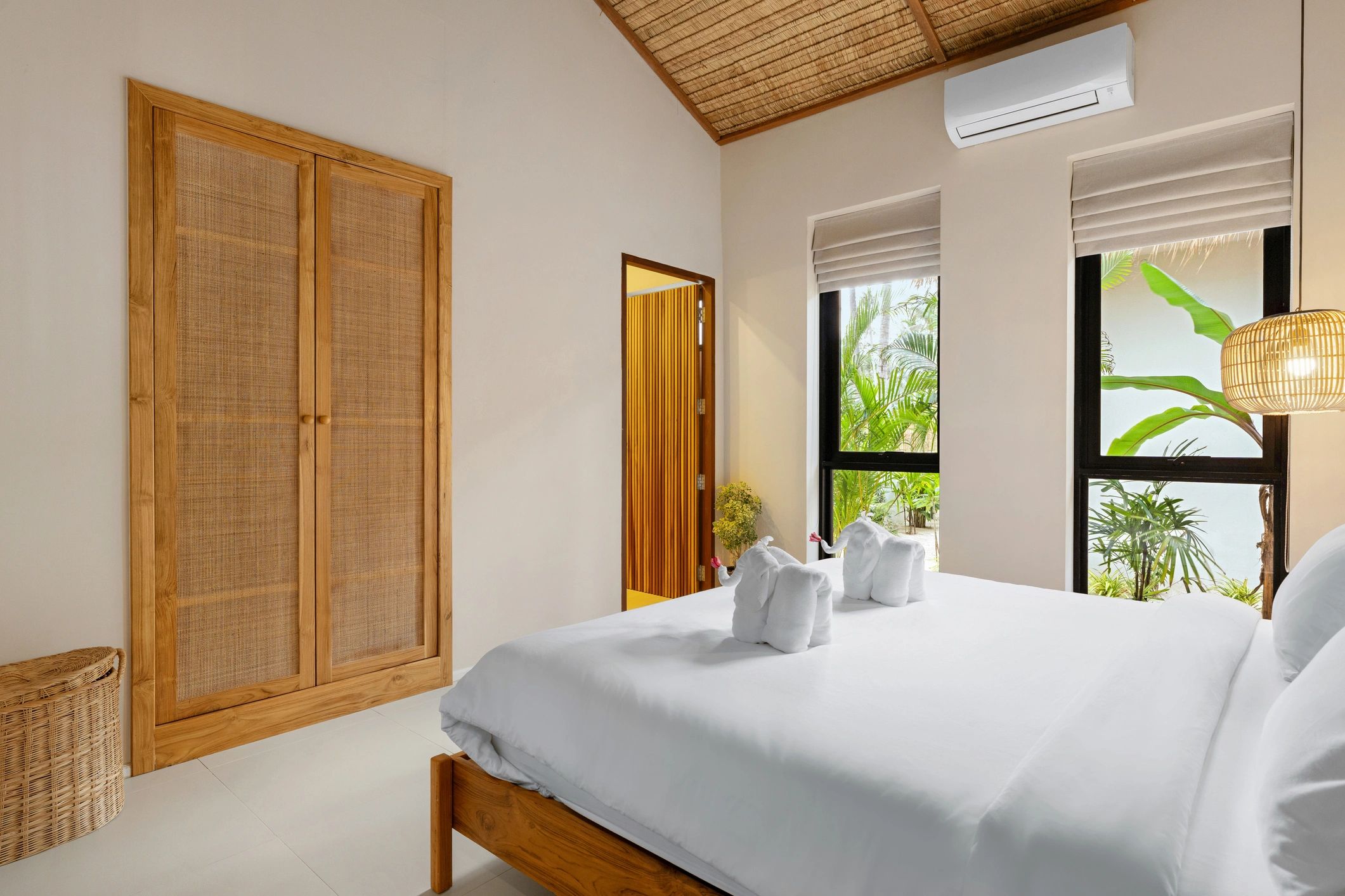 Luxury bedroom suite